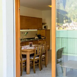 https://chalet-al-lago.hotelinveneto.com