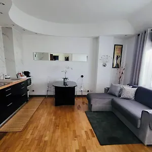 https://san-siro-apartment-milano.it-lombardy.com