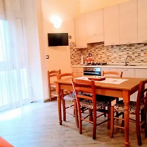  Сasa de vacaciones Casa Dei Girasoli Italia