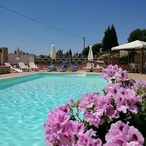  Apartamento Residenza Agrituristica Santa Lucia Con Piscina Italia